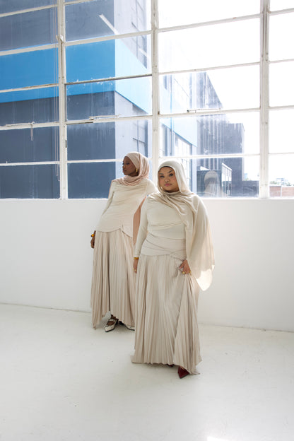 The Nayari Dress